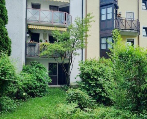 VERMIETET! Gepflegte 3-Zimmer-Erdgeschoss-Wohnung mit 2 Terrassen in München-Sendling