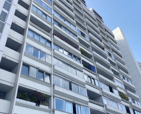 VERKAUFT! Gerneralsanierte 1-Zimmer-Wohnung mit Loggia in der Olympiastadt